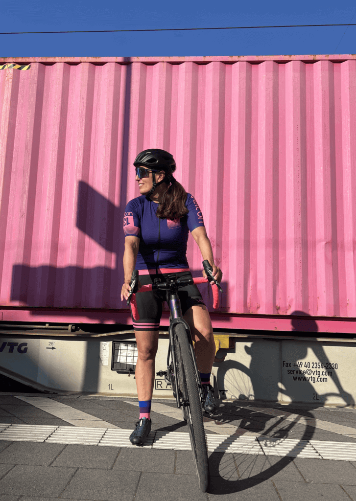 schmaler fahrradhelm Cuora - Schwarz Cube Cross Hybrid SL feuerholzregal garantiert er ein einfaches Farbe:quantum silver